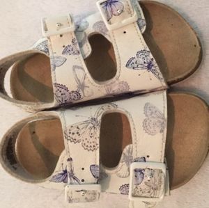 Baby girl size 7 sandals